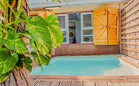 Hotel Oasis